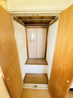 【収納】 | 若葉区大宮町 戸建 大森台駅 | 洋室につながる和室の物入。