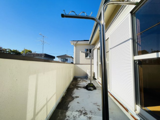 【バルコニー】 | 若葉区大宮町 戸建 大森台駅 | 南向きの２面バルコニー。