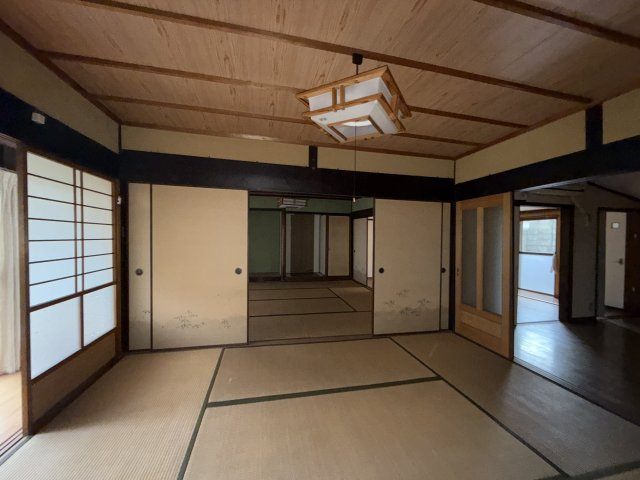 西中島平屋の寝室
