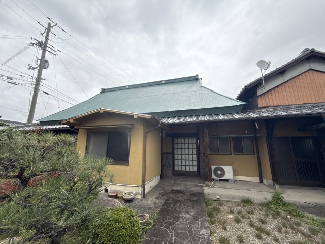 西中島平屋の外観