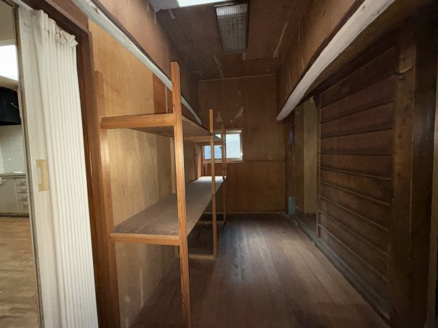 西中島平屋の収納