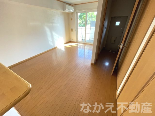【居間・リビング】 | ゆったり過ごせる居間です