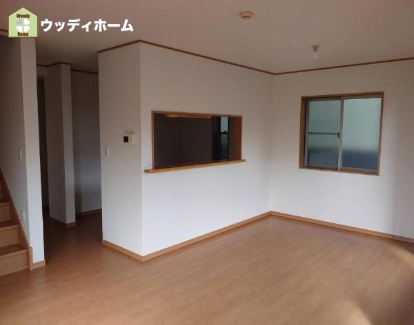川口市上青木6丁目　中古一戸建ての居間・リビング