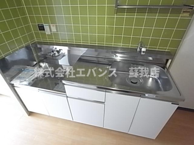 【キッチン】 | コーポサンライズA1 | お料理しやすいキッチンです