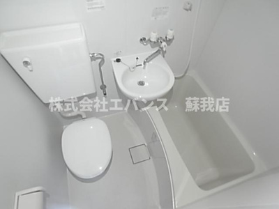 【浴室】 | コーポサンライズA1 | 日々の暮らしに欠かせないお風呂です