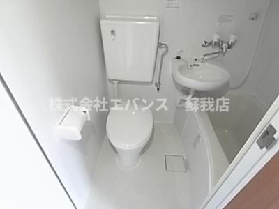 【トイレ】 | コーポサンライズA1 | コンパクトで使いやすいトイレです