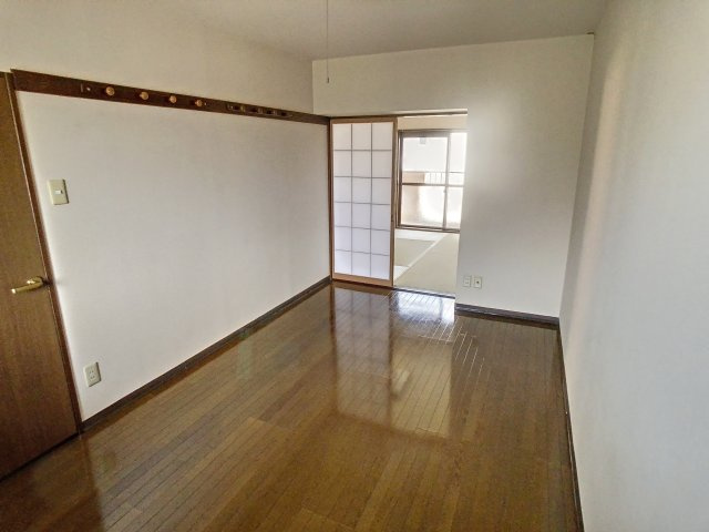 エスパシオの洋室