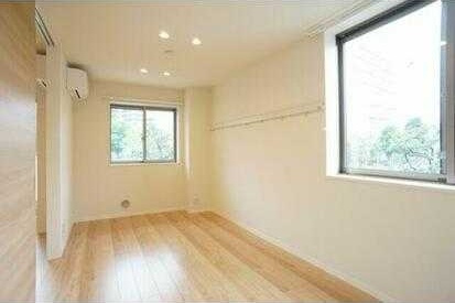 Ｇｒａｎｄ　Ｅｓｔａｃｉｏｎ(グランド　エスタシオン)の洋室