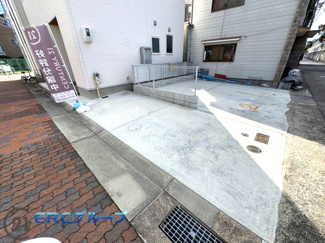 【駐車場】 | ～浜中町2丁目新築戸建て～ | 大型車も駐車可能です。