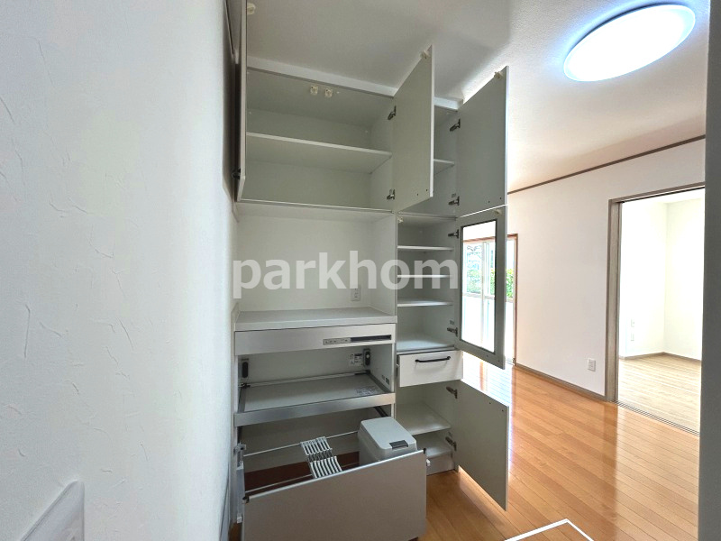 高知市福井町　中古住宅の収納