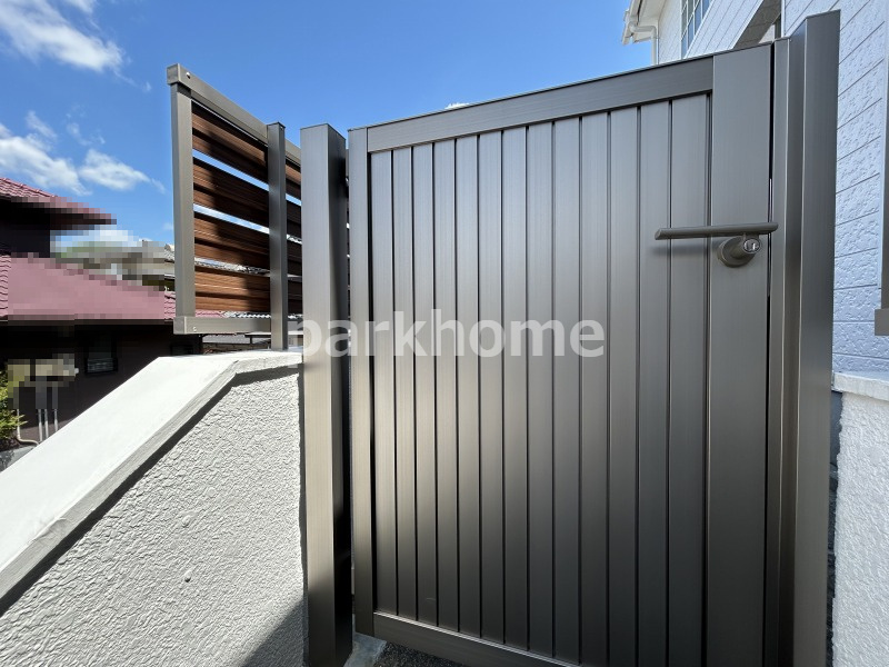 高知市福井町　中古住宅のその他|門扉新規