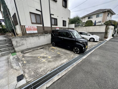 【駐車場】 | 青葉丘マンション