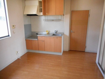 【居間・リビング】 | シャルム立野C