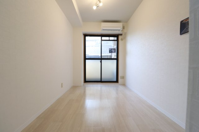 【寝室】 | アリエスかまくら