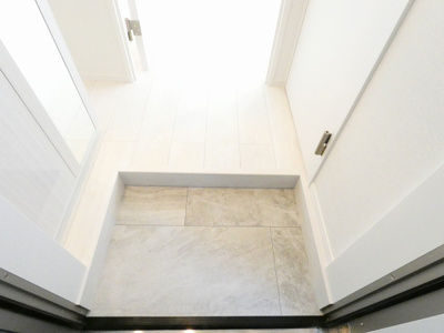 【玄関】 | ハーモニーテラス枇杷島