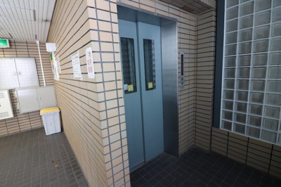 【ロビー】 | アルファブリック