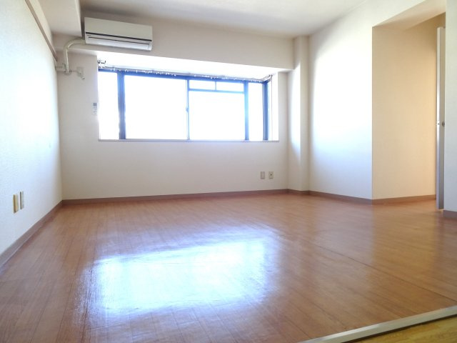 リバーサイド鎌倉の居間・リビング