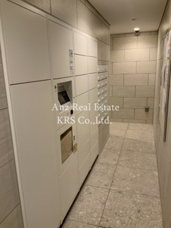 【その他共用部分】 | OPUS RESIDENCE SHINSAIBASHI SOUTH | 大切な荷物の受け取りに便利な宅配ボックス設置！