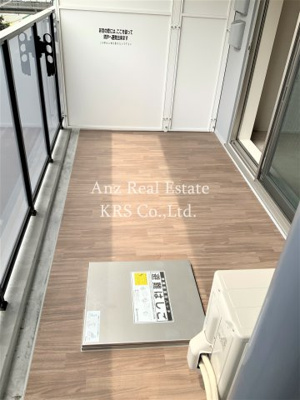 【バルコニー】 | OPUS RESIDENCE SHINSAIBASHI SOUTH | 綺麗なバルコニー！広いのでゆったりと洗濯物が干せます！