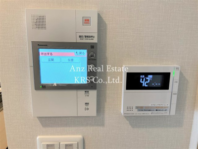 【セキュリティ】 | OPUS RESIDENCE SHINSAIBASHI SOUTH | TV付きモニターホンで不審者や不要セールスをシャットアウト！