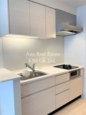 【キッチン】 | OPUS RESIDENCE SHINSAIBASHI SOUTH | 2口ガスコンロにグリルも付いており便利なキッチンです♪