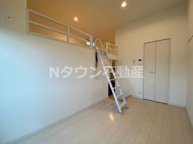 【居間・リビング】 | Casea | ゆったり過ごせる居間です