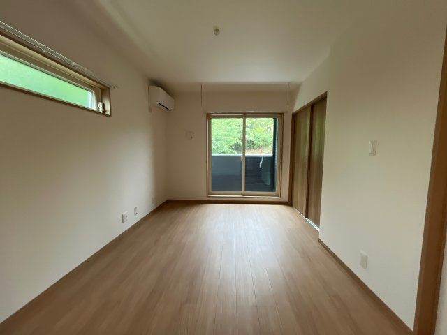 アイメゾン東山の洋室