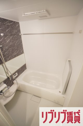D-room穴川2丁目の浴室