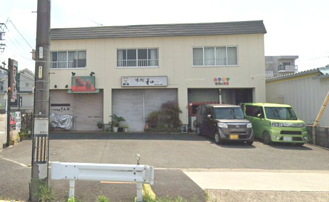 中西住居付貸店舗 部屋番号：３店舗の右端店