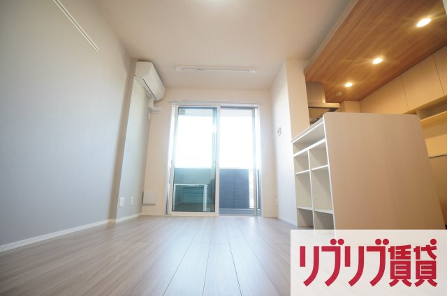 D-room穴川2丁目の居間・リビング