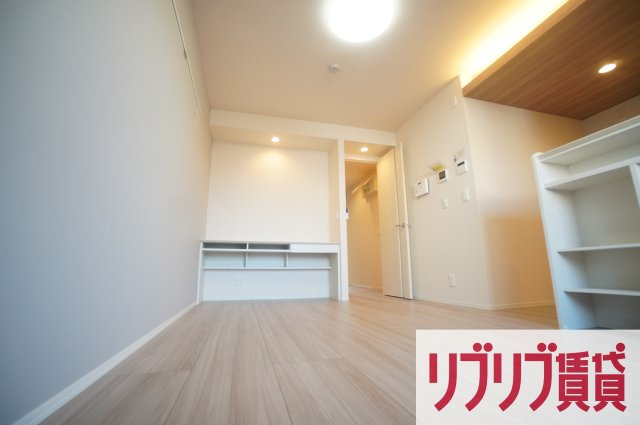 D-room穴川2丁目の居間・リビング