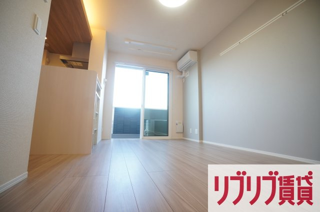 D-room穴川2丁目の居間・リビング