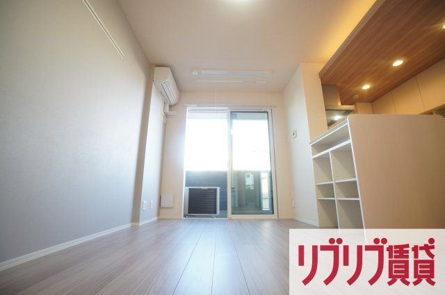 D-room穴川2丁目の居間・リビング