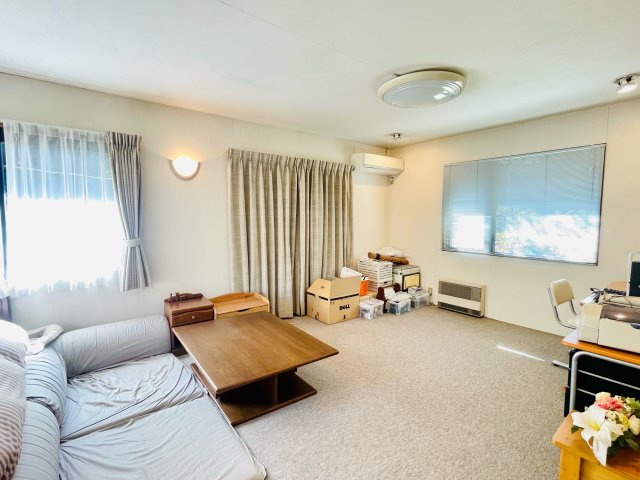 日の出町大久野　中古戸建の洋室|2階の洋室です。