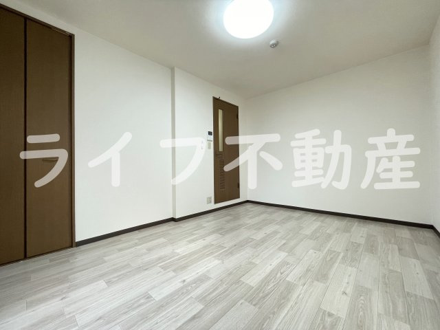 サンライフ近江堂の居間・リビング|使いやすい居間です