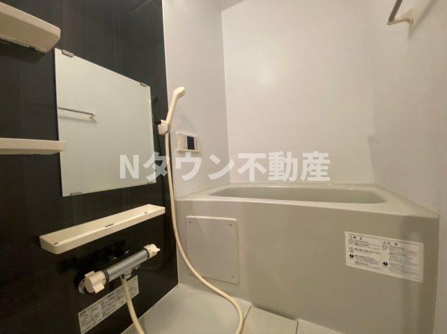 【浴室】 | ロッカフォルテ | お風呂で日々の疲れを落としましょう