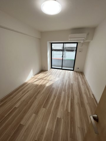 【寝室】アルファレガロ南中央町