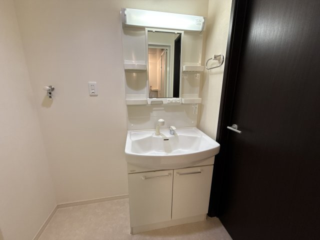 サンシャインの洗面所