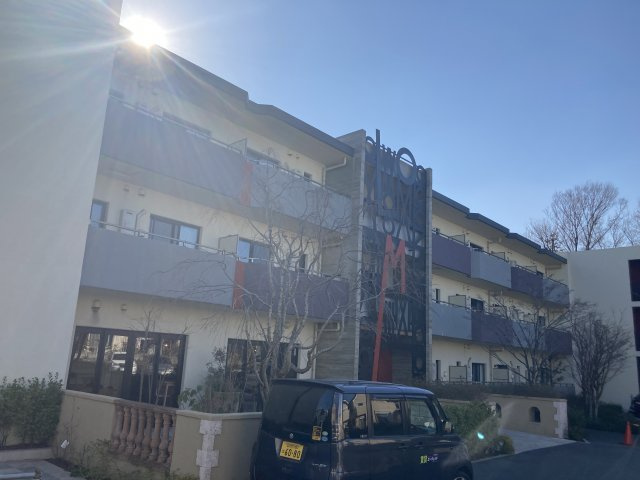CRESCENT　COURT
