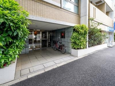 【エントランス】 | ドゥーエ西麻布Ⅱ