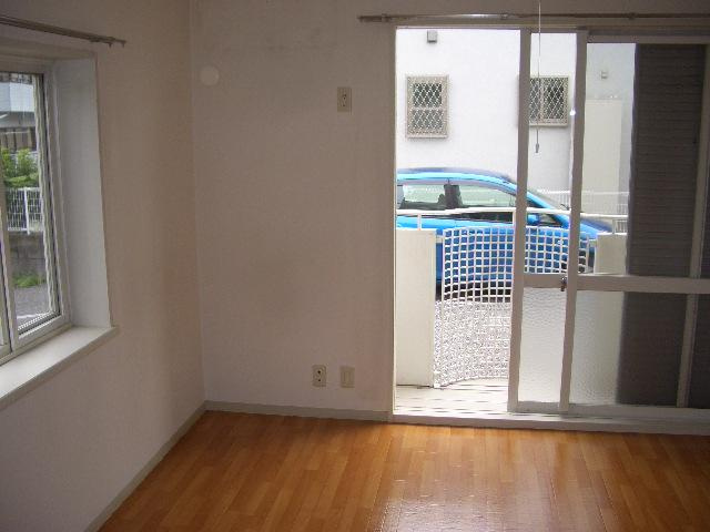 エミネンス高谷の居間・リビング