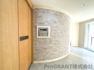 【エントランス】