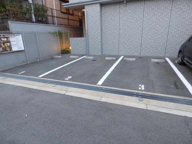 【駐車場】エスリード京橋ノースプレイス