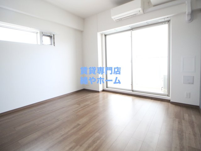 SOAR NAGAI EKIMAEの洋室|明るい洋室です