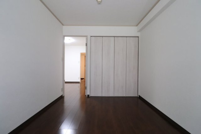 【洋室】 | メゾンソフィール