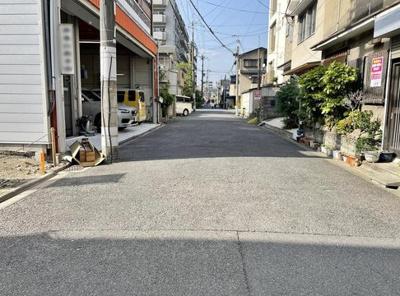 【前面道路含む現地写真】 | 西院久田町　新築戸建