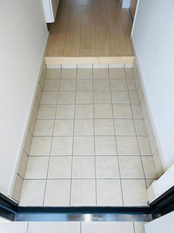 カウンターキッチン！！JUASの玄関