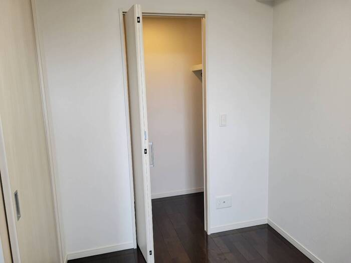 プレミアム菱屋西の収納