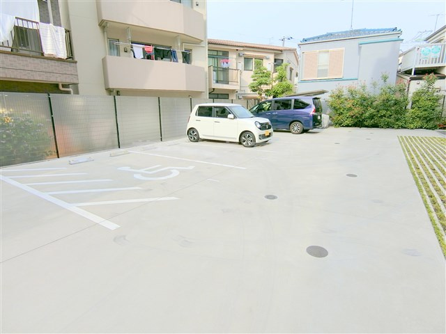 エステムプラザ蒲田TAKARABUNE@仲介手数料最大無料のその他共用部分|敷地内平置き駐車場　空き状況等詳細はお問合せ下さい。
