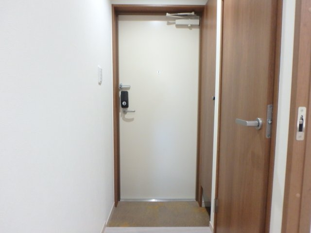 【玄関】 | ウェルスクエア西宮北口 | 玄関です